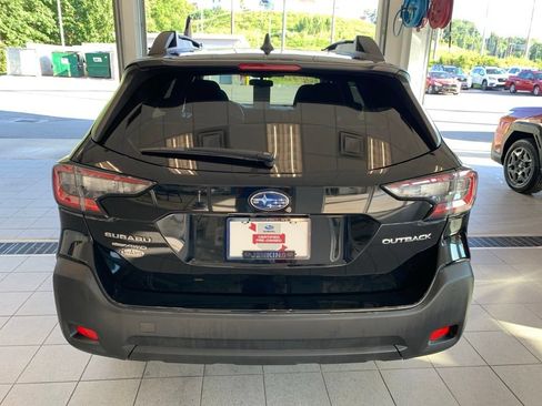 Certified 2023 Subaru Outback Premium AWD/4WD image 15