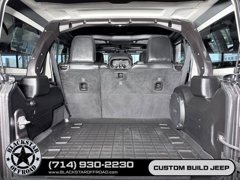 Used 2025 Jeep Wrangler Unlimited Rubicon AWD/4WD image 26