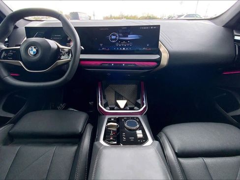 Used 2025 BMW X3 xDrive30i w/ Premium Package image 14