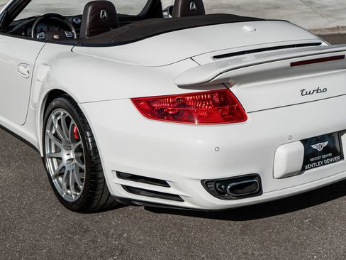 Used 2009 Porsche 911 Turbo image 8