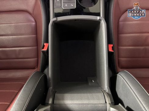 Used 2022 Volkswagen Atlas Cross Sport SEL Premium R-Line AWD/4WD image 28