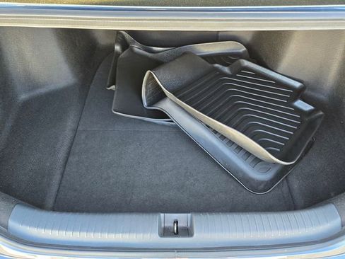 Used 2024 Honda Accord LX image 9