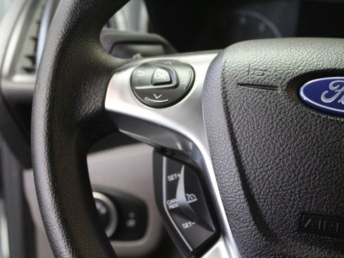 Used 2023 Ford Transit Connect XL image 10