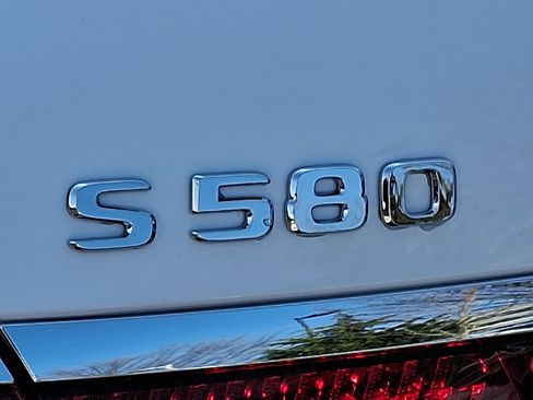 New 2026 Mercedes-Benz S 580 4MATIC Sedan image 22