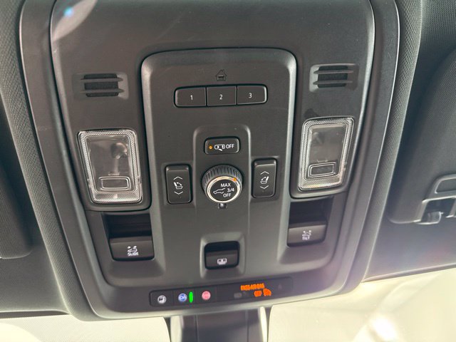 Used 2021 Chevrolet Tahoe High Country AWD/4WD image 25
