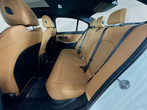 Certified 2024 BMW 330e w/ Premium Package image 25