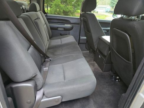 Used 2010 Chevrolet Silverado 1500 LT w/ Power Pack Plus image 16