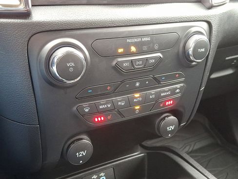 Used 2023 Ford Ranger Lariat w/ Equipment Group 501A High image 16