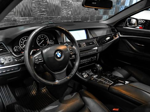 Used 2014 BMW 550i Sedan RWD image 3