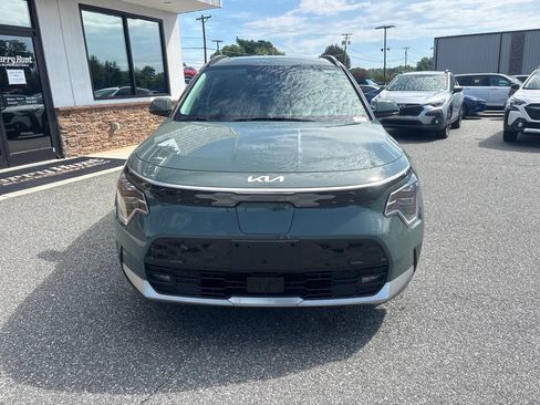 Used 2023 Kia Niro Wave w/ Wave Preserve Package FWD image 9