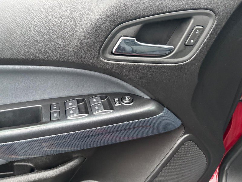 Used 2019 Chevrolet Colorado Z71 AWD/4WD image 10