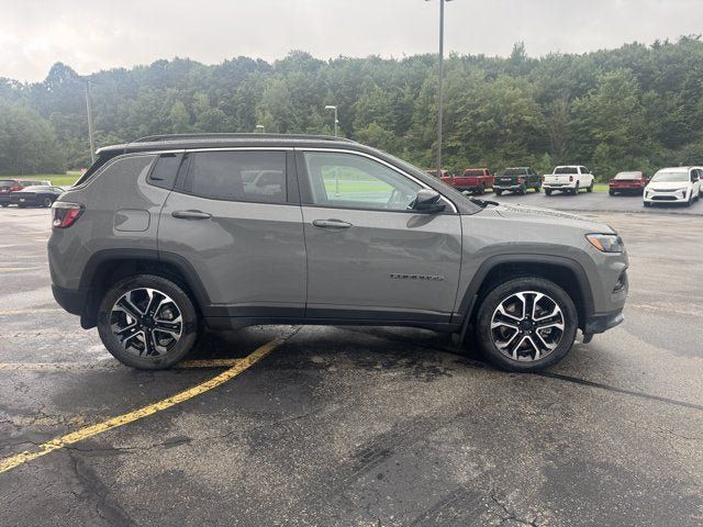 Used 2023 Jeep Compass Limited AWD/4WD image 6