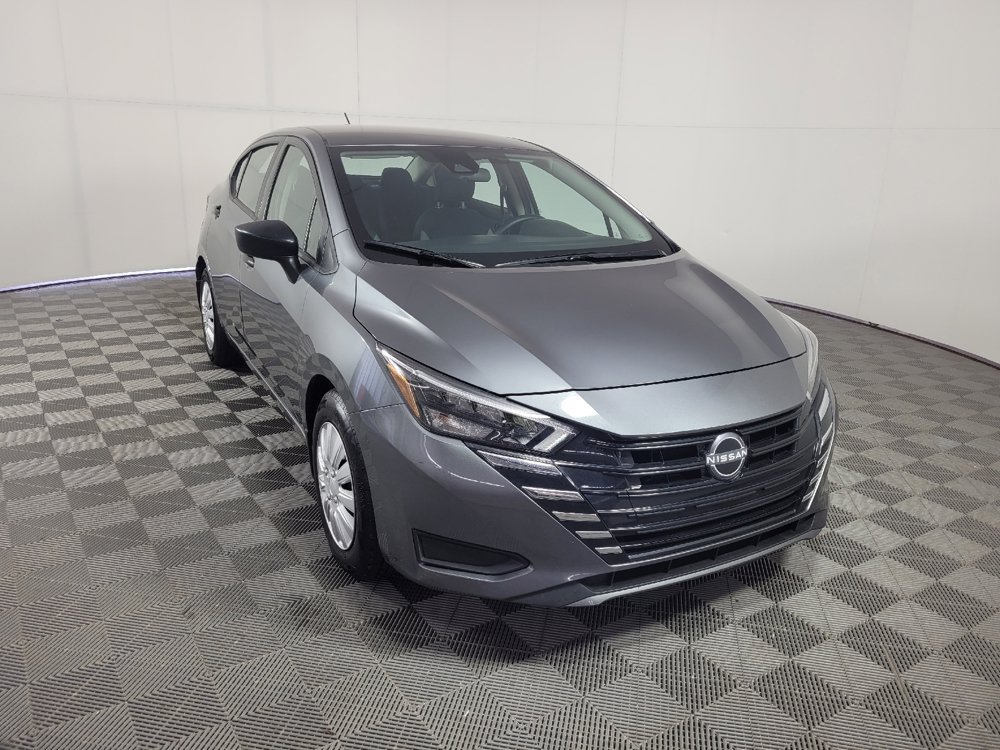 Used 2025 Nissan Versa S w/ Trunk Package FWD image 13
