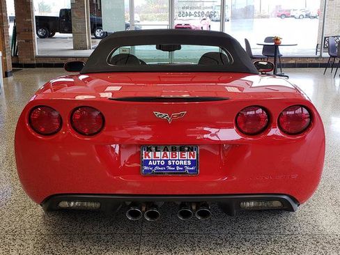 Used 2005 Chevrolet Corvette Convertible image 4