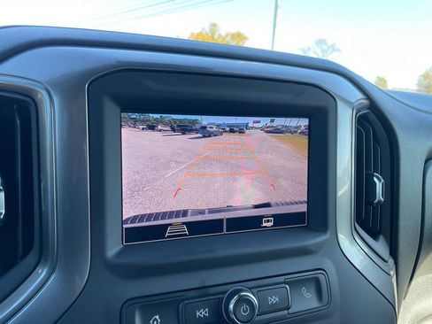 Used 2025 Chevrolet Silverado 3500 W/T image 7