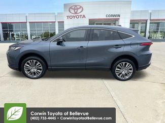 Used 2023 Toyota Venza Limited video 2