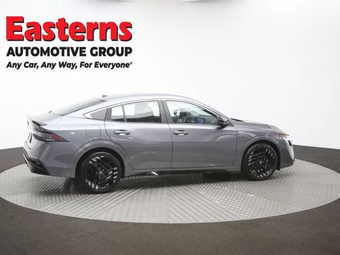 Used 2026 Nissan Sentra SR w/ Floor Mat Package FWD image 41