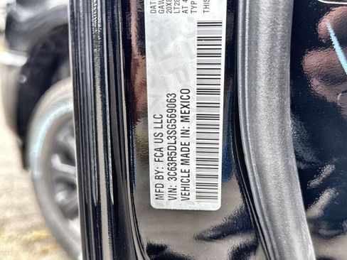 New 2025 RAM 2500 Big Horn image 27