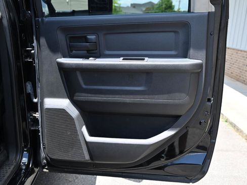Used 2012 RAM 2500 ST w/ Chrome Appearance Group AWD/4WD image 39