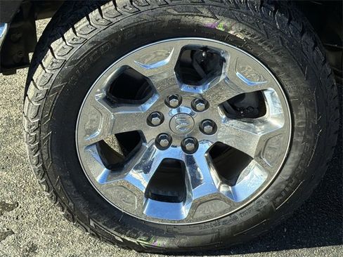 Used 2019 RAM 1500 Big Horn image 17