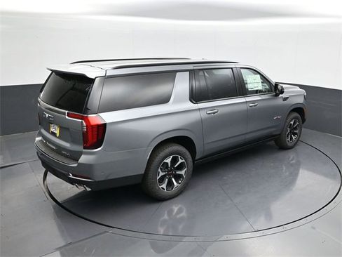 New 2026 GMC Yukon XL AT4 w/ AT4 Premium Plus Package image 18