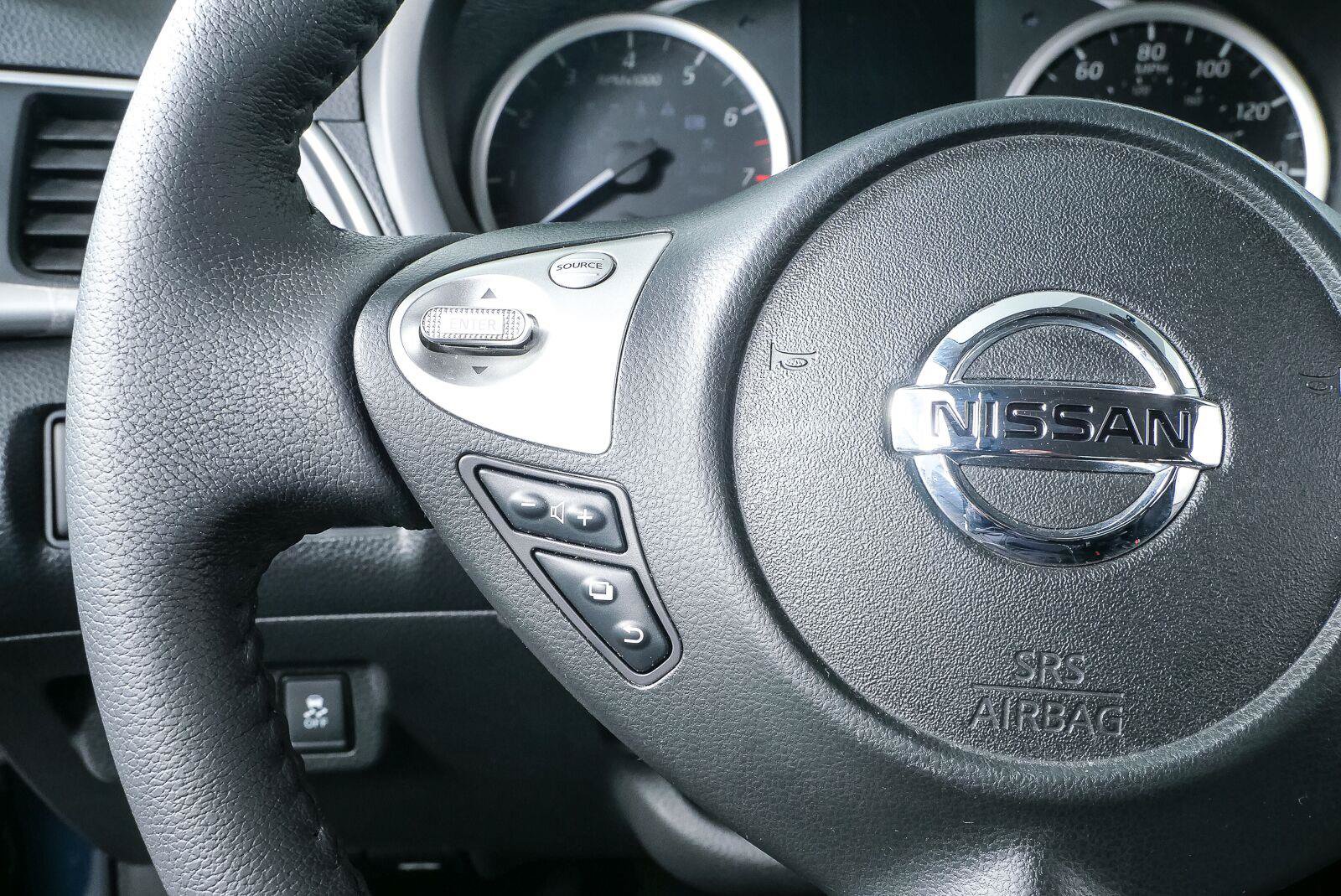 Used 2017 Nissan Sentra SV FWD image 10