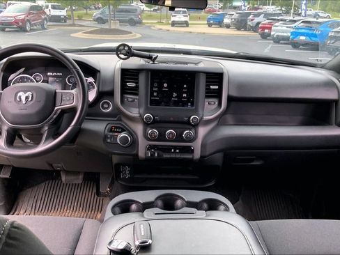 Used 2024 RAM 2500 Tradesman w/ Chrome Appearance Group AWD/4WD image 10
