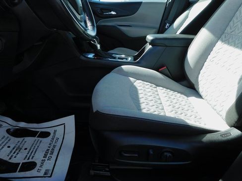 Used 2022 Chevrolet Equinox LT image 26