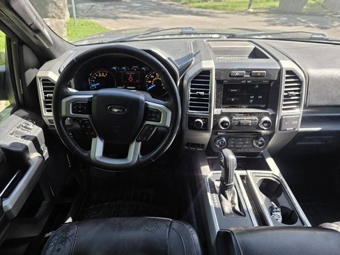 Used 2015 Ford F150 Lariat w/ Equipment Group 502A Luxury RWD image 18