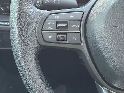 Certified 2025 Honda CR-V LX image 27