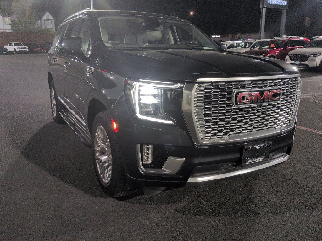 Used 2021 GMC Yukon Denali AWD/4WD image 1