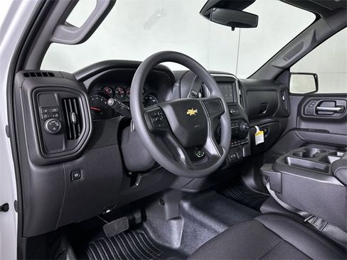 New 2026 Chevrolet Silverado 1500 W/T image 10
