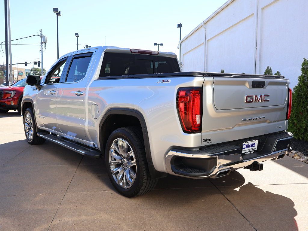 Used 2020 GMC Sierra 1500 SLT w/ SLT Premium Plus Package AWD/4WD image 4