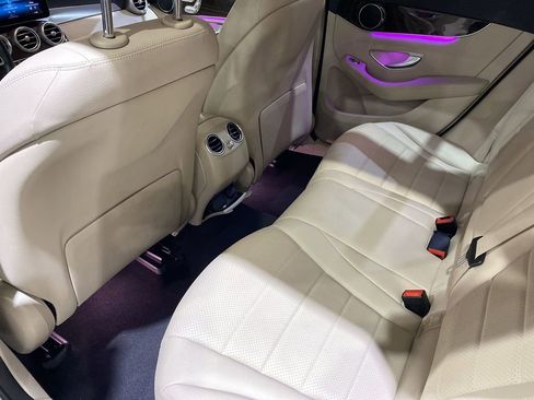 Certified 2022 Mercedes-Benz GLC 300 w/ Premium Package Lite image 5