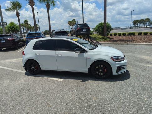 Used 2021 Volkswagen GTI SE FWD image 2