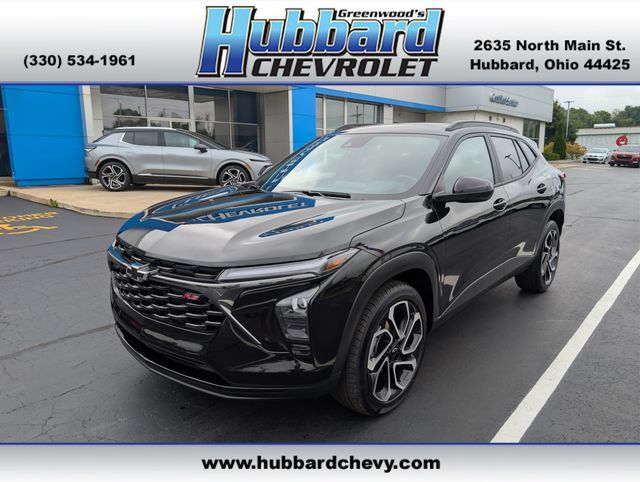 Used 2024 Chevrolet Trax RS w/ Sunroof Package FWD image 1