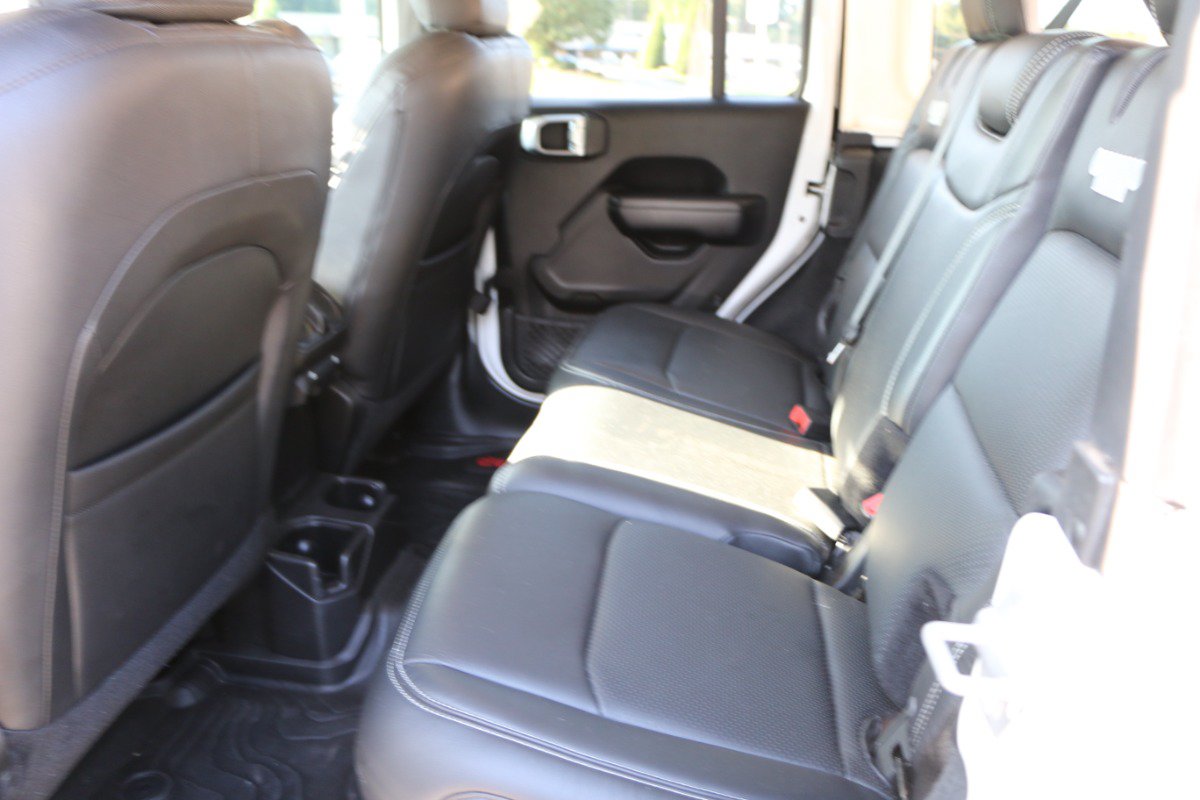 Used 2019 Jeep Wrangler Unlimited Sport S AWD/4WD image 23