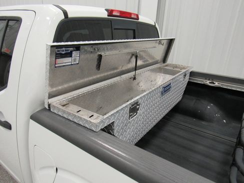 Used 2019 Nissan Frontier SV w/ Value Truck Package image 17