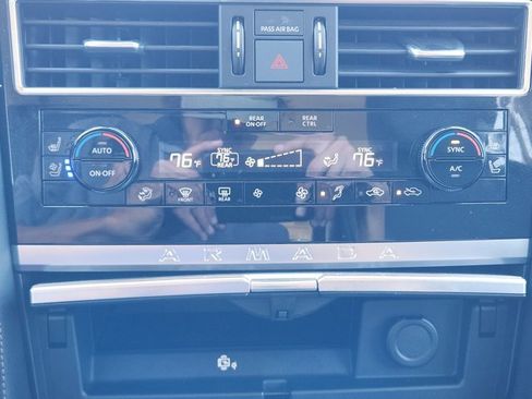 Used 2023 Nissan Armada Platinum w/ Captain's Chairs Package image 18