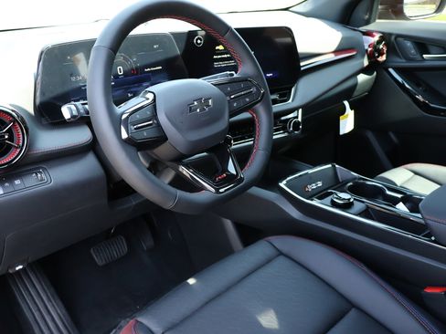 New 2026 Chevrolet Equinox RS w/ Convenience Package III image 3