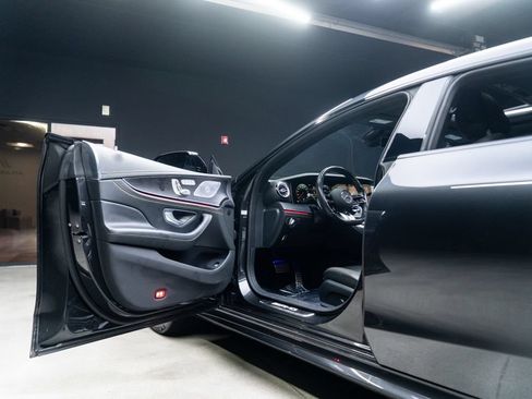 Used 2022 Mercedes-Benz AMG GT 43 w/ Driver Assistance Package image 27