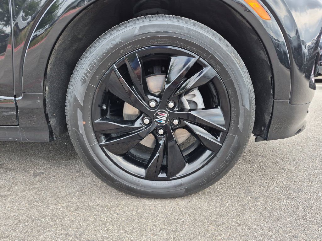 Used 2024 Buick Encore GX Sport Touring FWD image 14