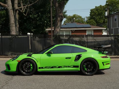 Used 2019 Porsche 911 GT3 RS RWD image 5