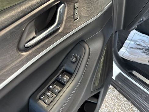 Used 2025 Jeep Grand Cherokee L Limited image 14