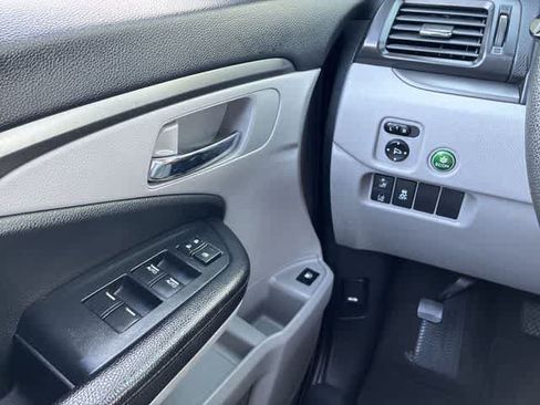 Used 2021 Honda Pilot EX image 39