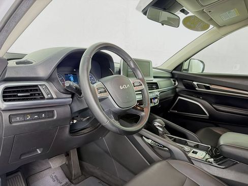 Used 2022 Kia Telluride LX FWD image 14