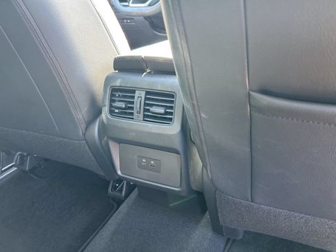 Certified 2023 Nissan Rogue SL FWD image 50