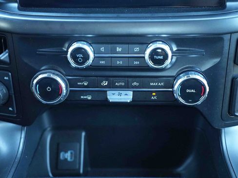 Used 2024 Ford F150 XLT w/ XLT Black Appearance Package AWD/4WD image 32
