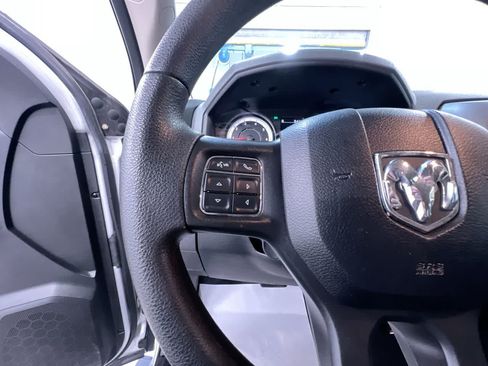 Used 2018 RAM 1500 Express w/ Express Value Package RWD image 19