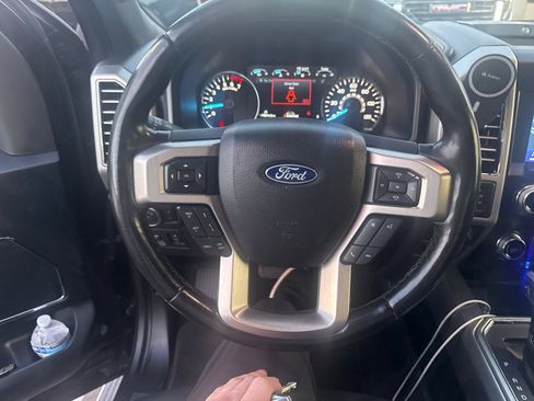 Used 2020 Ford F150 Platinum w/ Equipment Group 701A Luxury AWD/4WD image 22